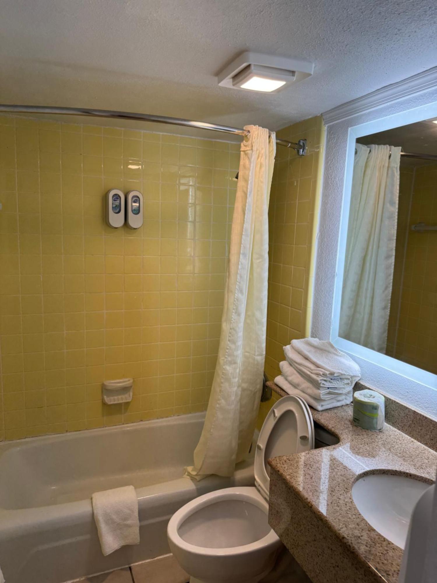 Belmont Inn & Suites 버지니아비치 외부 사진